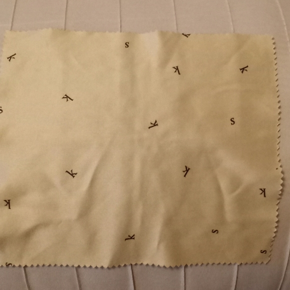 Designer glasses - Picture 6 of 7